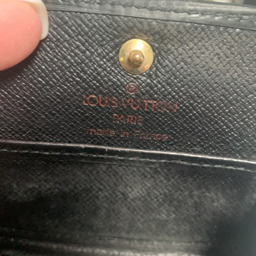❌SOLD 1997 authentic Louis Vuitton small coin / earbud case - Picture 14 of 17